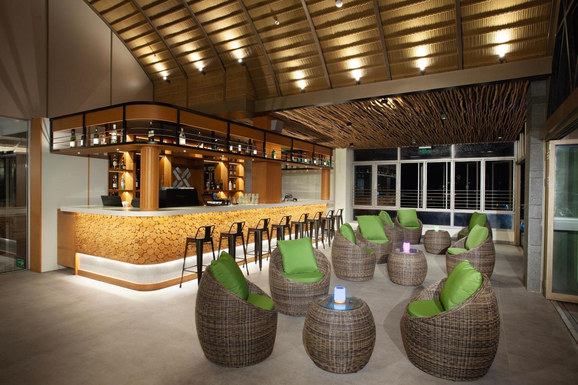 Hotel Platinum Bali 5*