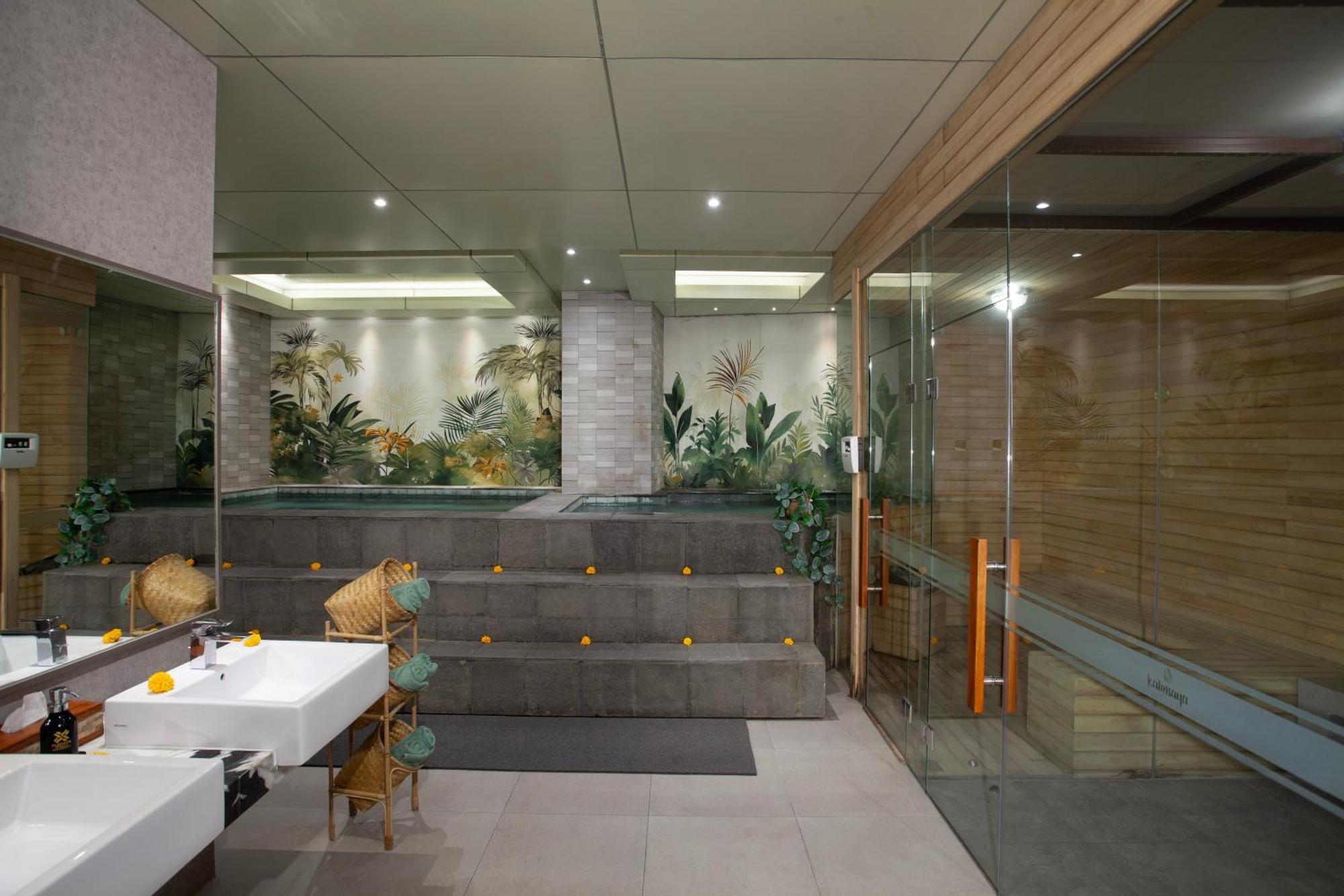 Platinum Bali Hotel
